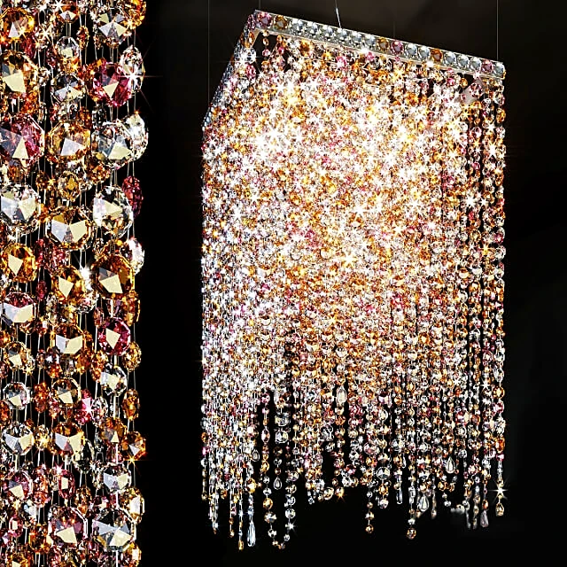Luxurious Crystal Chandelier (2)