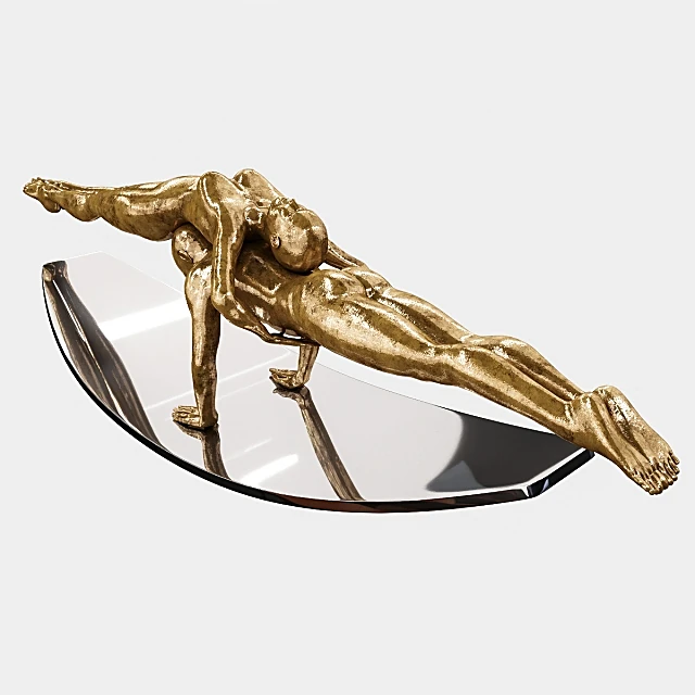 Scultura con Figure in Equilibrio Finitura Oro