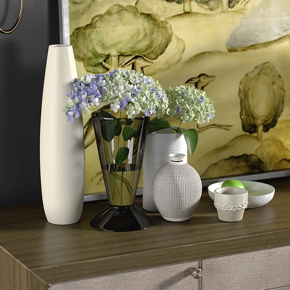 Chest of drawers with Textured Fronts and Dark Wood Frame (3)