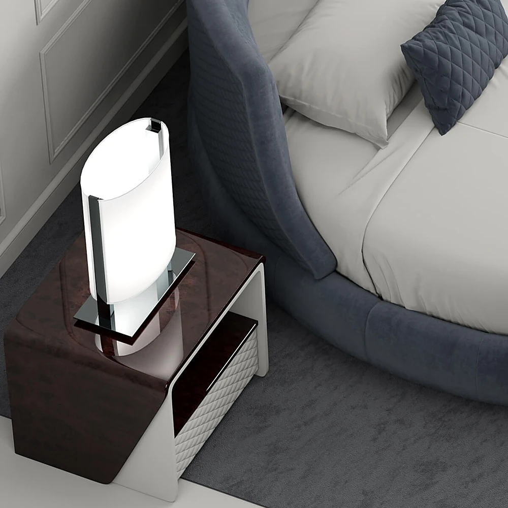 Beds / Table lamp 2