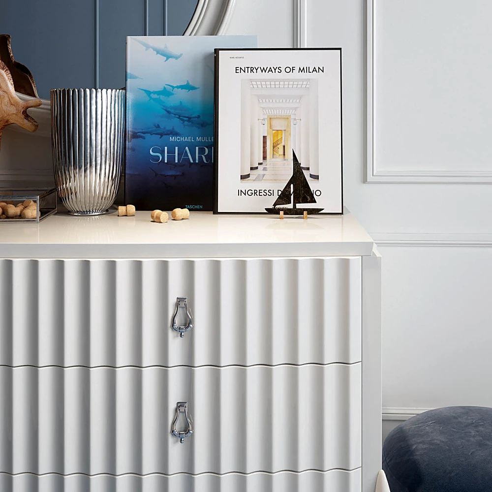 Sideboard & Chest of Drawer / Decorative set 4