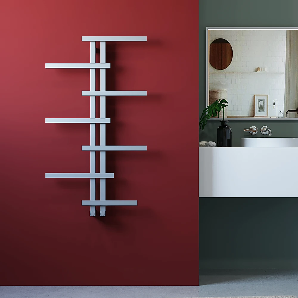 Towel rail 1