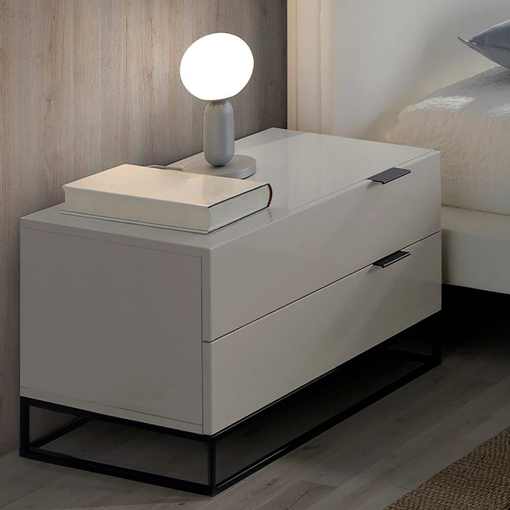 Sideboard & Chest of Drawer 2