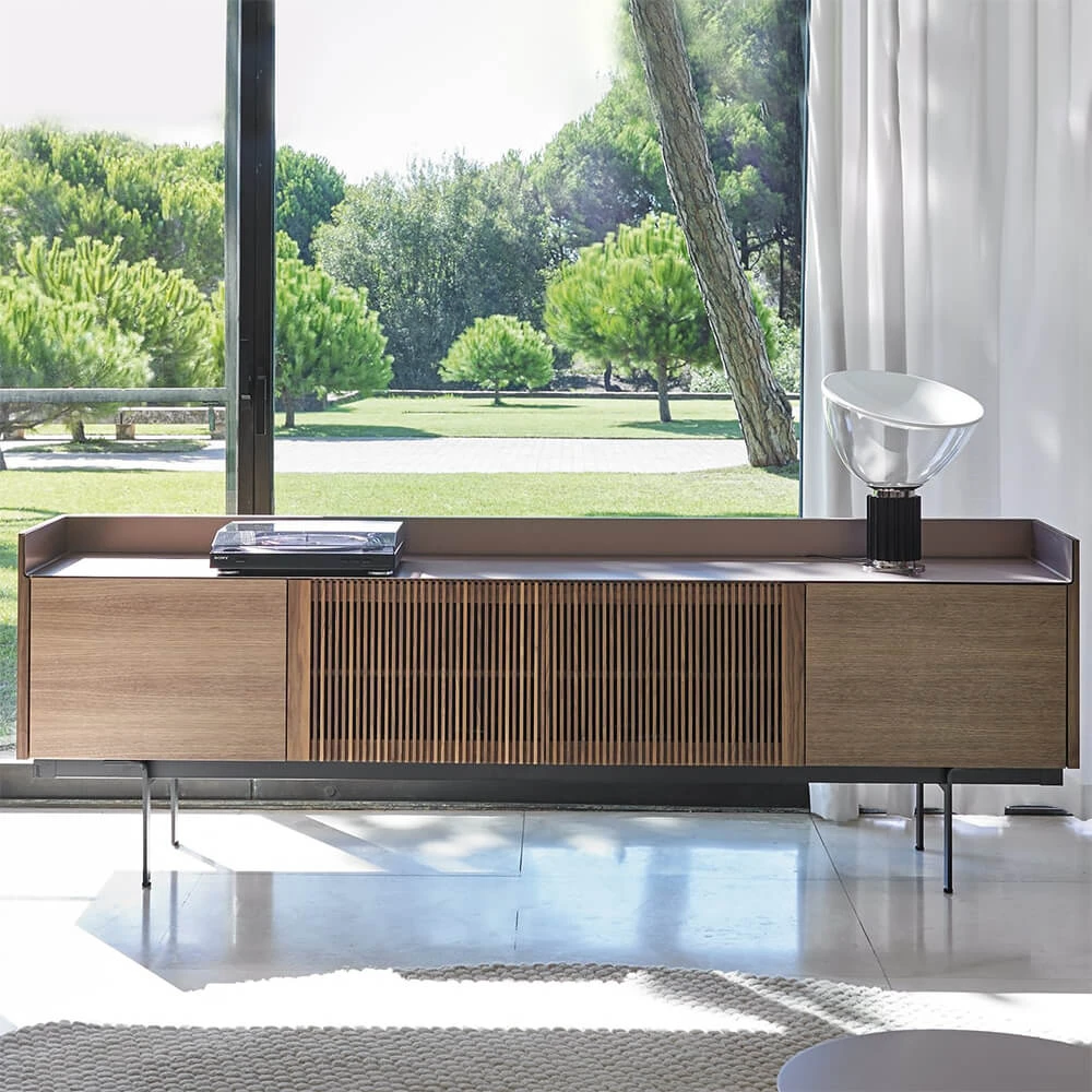 Sideboard & Chest of Drawer 2