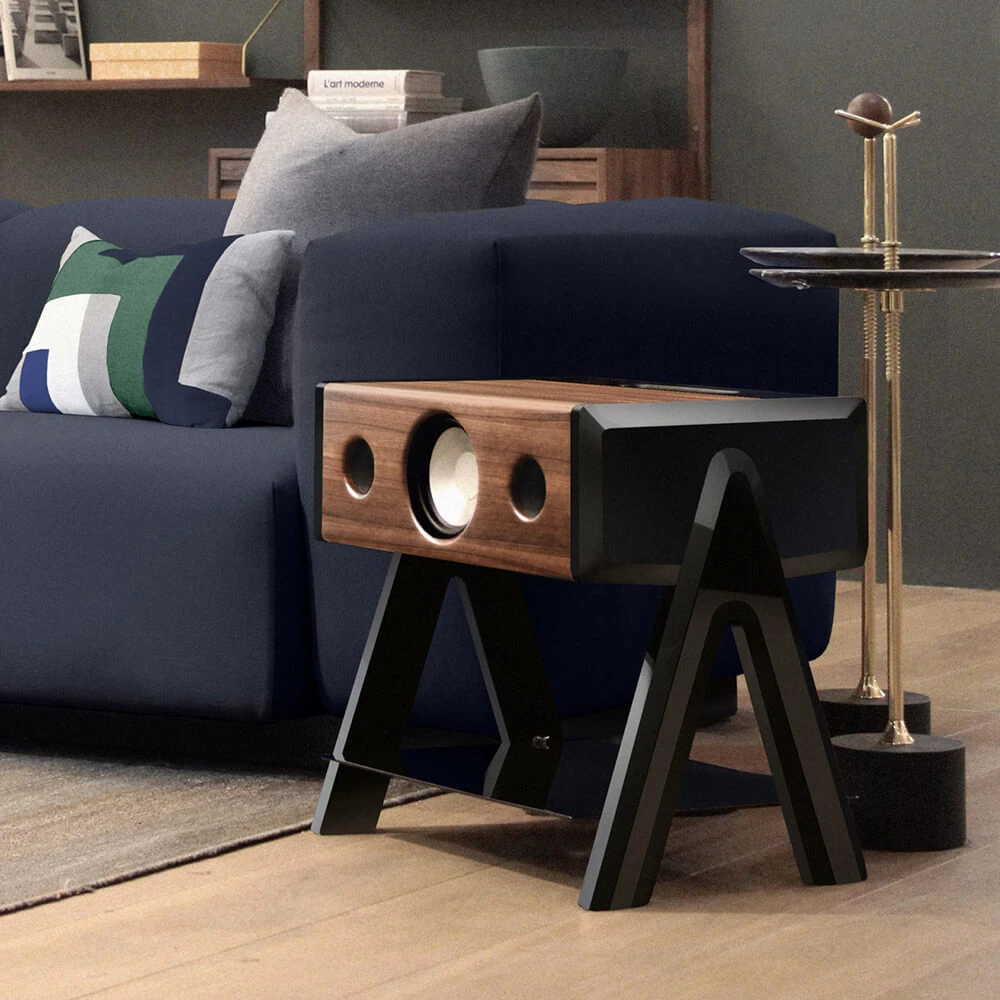 Sideboard & Chest of Drawer / Audio tech 7