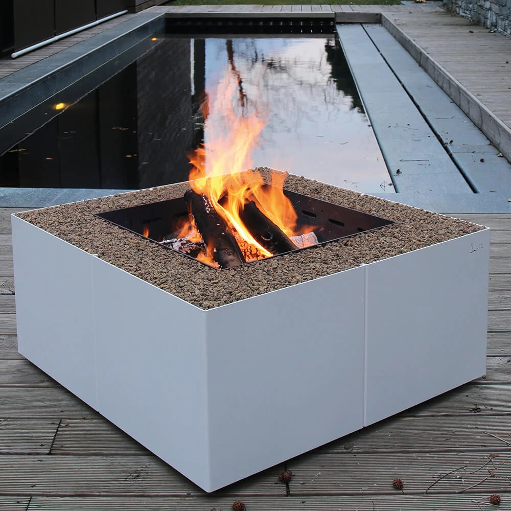 Fireplace / Miscellaneous 2
