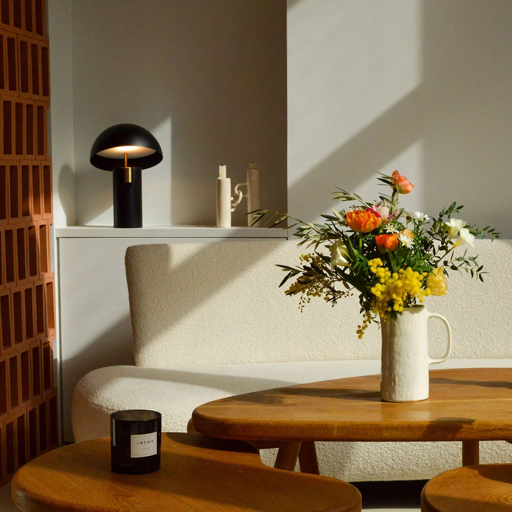 Audio tech / Table lamp 2