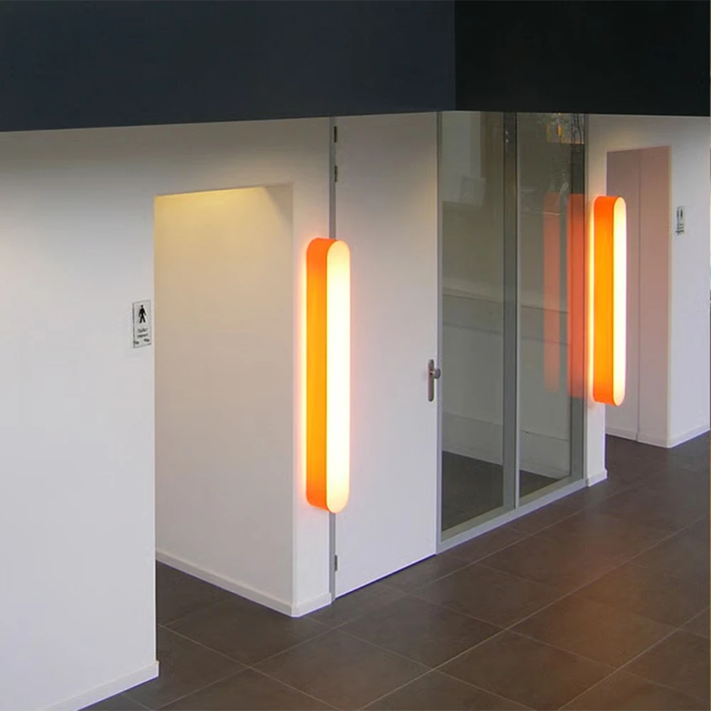 Wall light LZF I-Club large (2)