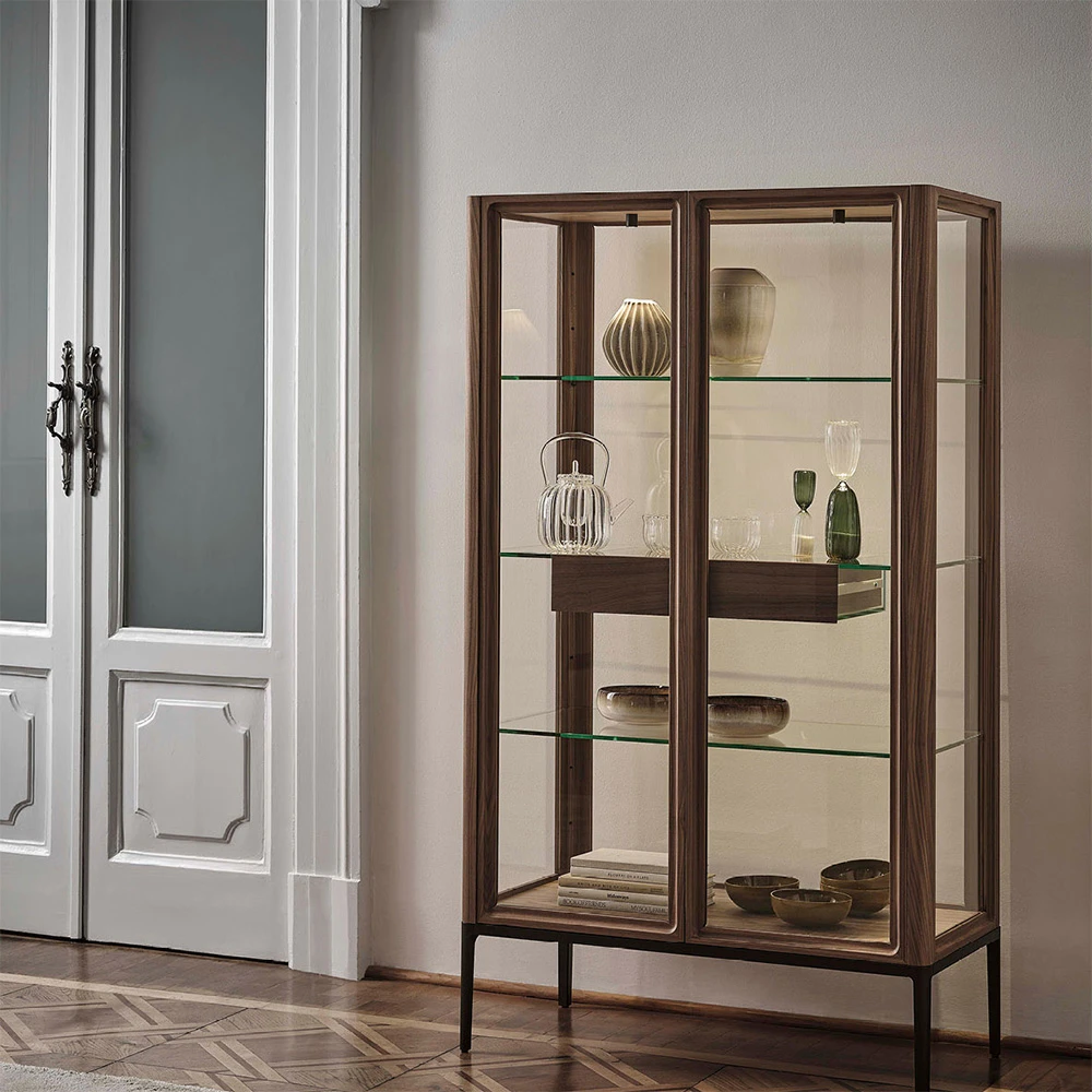 Sideboard & Chest of Drawer 2