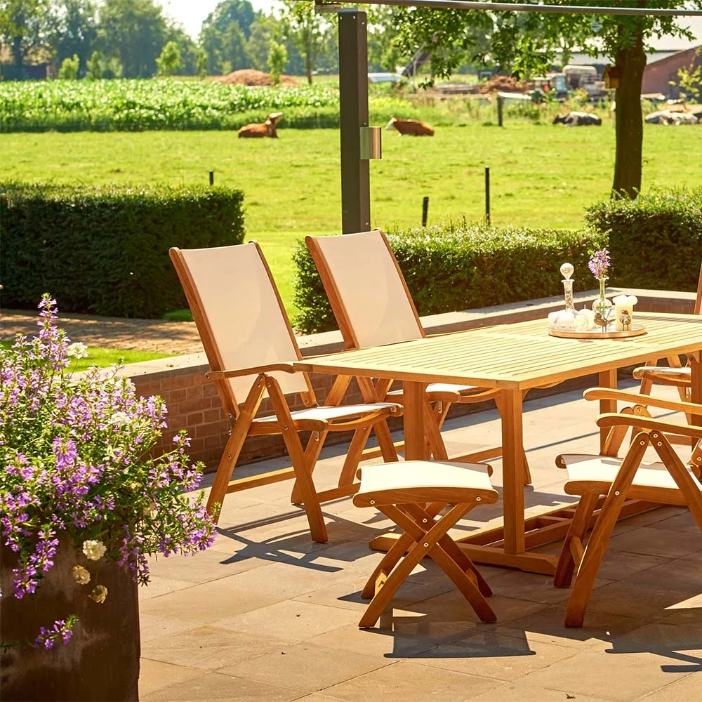 Armchairs / Outdoor furniture 3