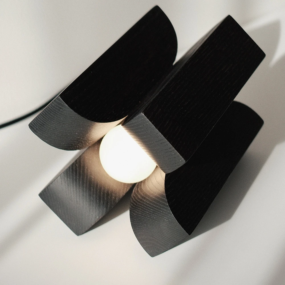 Natura Flower Table lamp SHRE Studio (3)