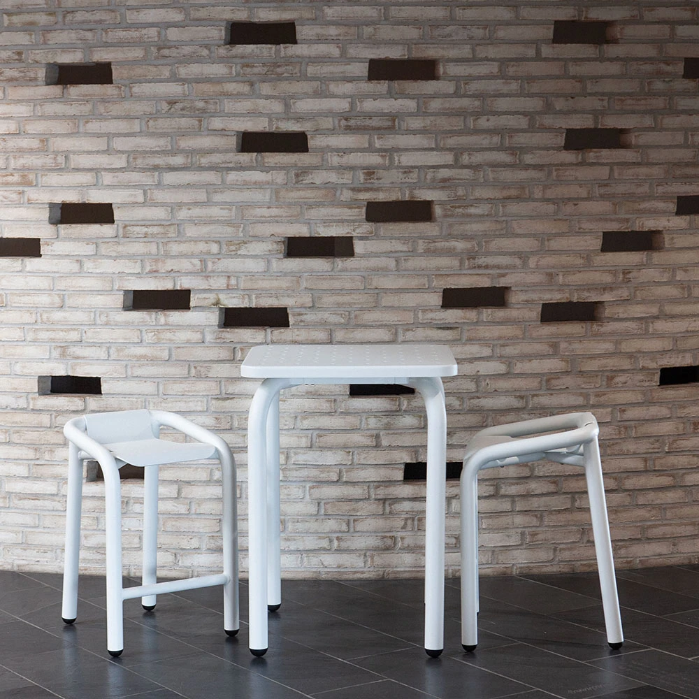 High Table H95 WR#01.HTR95 (3)