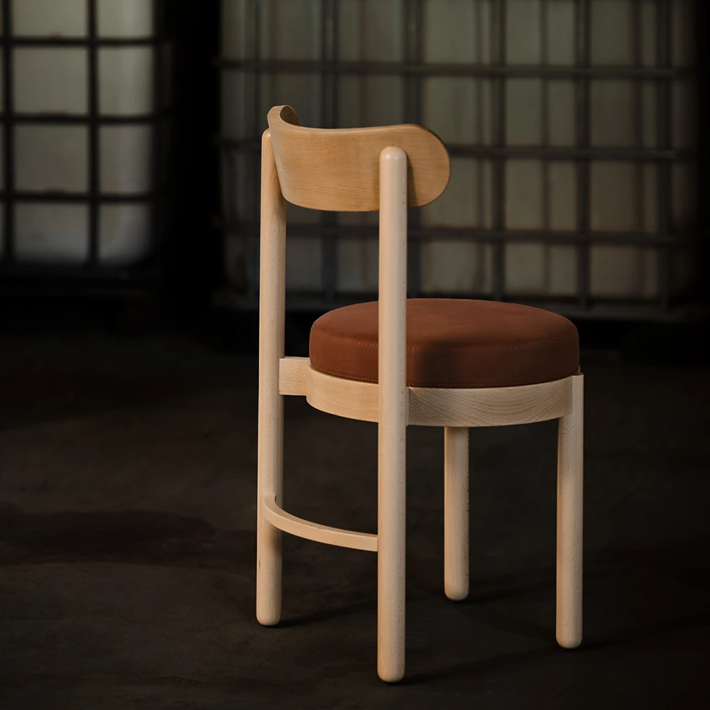 椅子 More Contract Doris M1368UW (4)