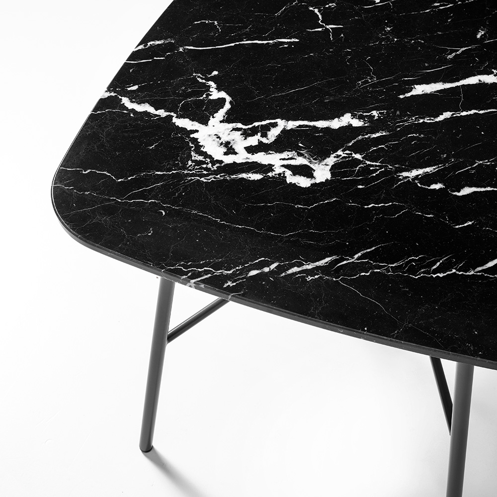 Table YUKI Square (6)