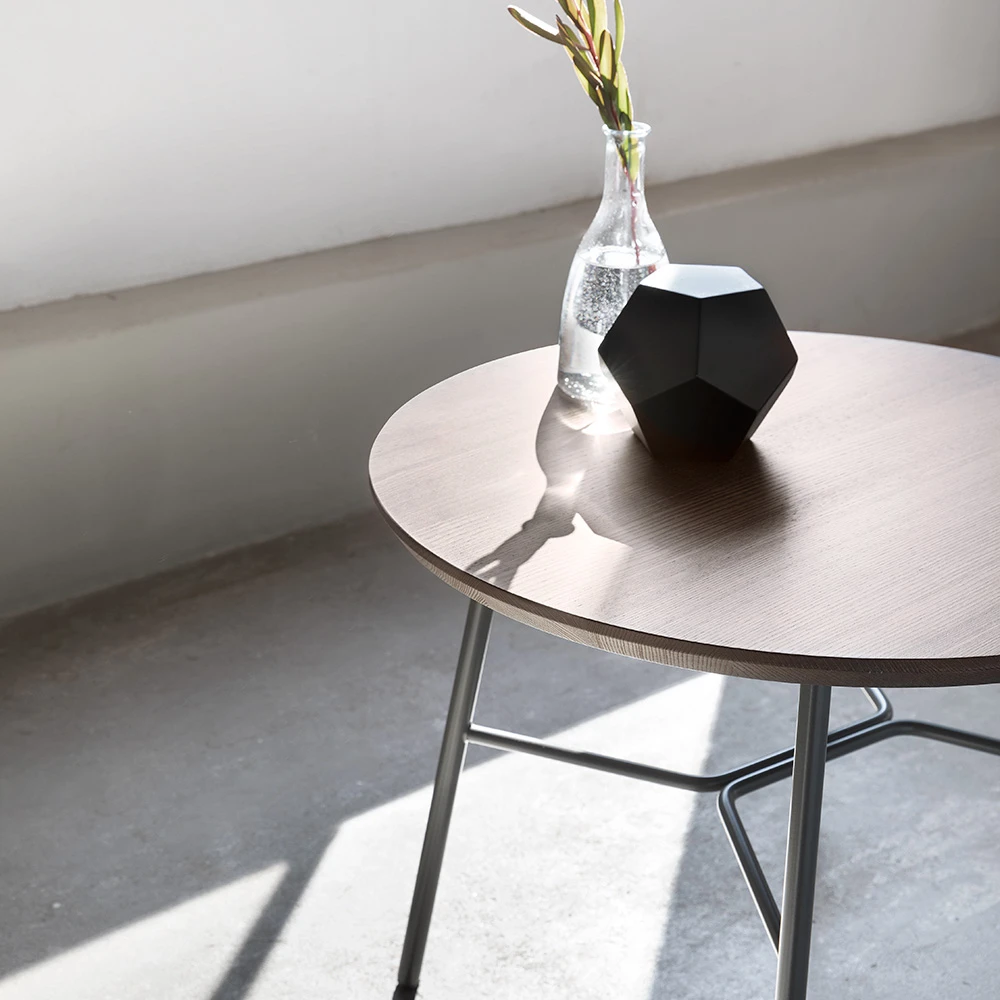 Table YUKI Round (13)