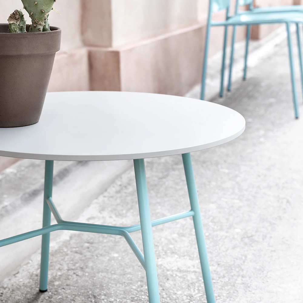 Table YUKI Round (15)