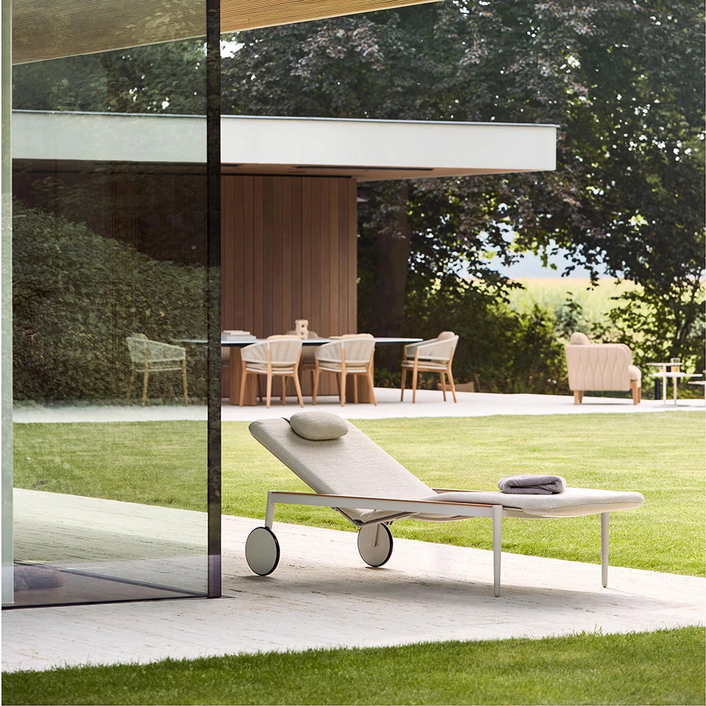 Sonnenliege Royal Botania Styletto (5)